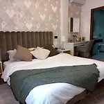 Appartement Cosy Au Coeur De Marrakech Avec Piscine